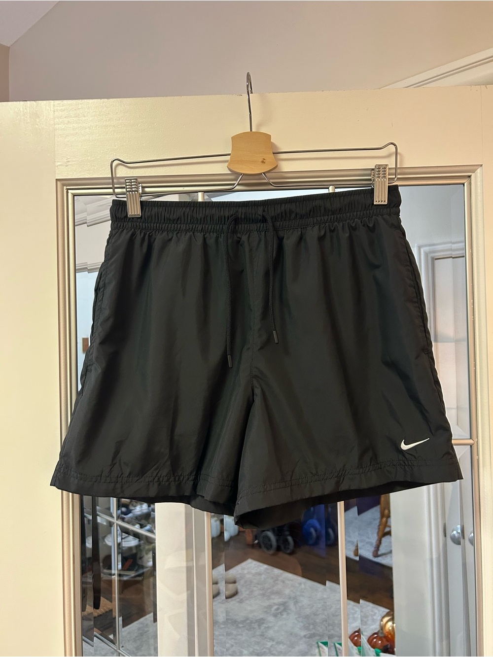 Nike Womens Black Athletic Dri-FIT Shorts- Never Worn, Like New
